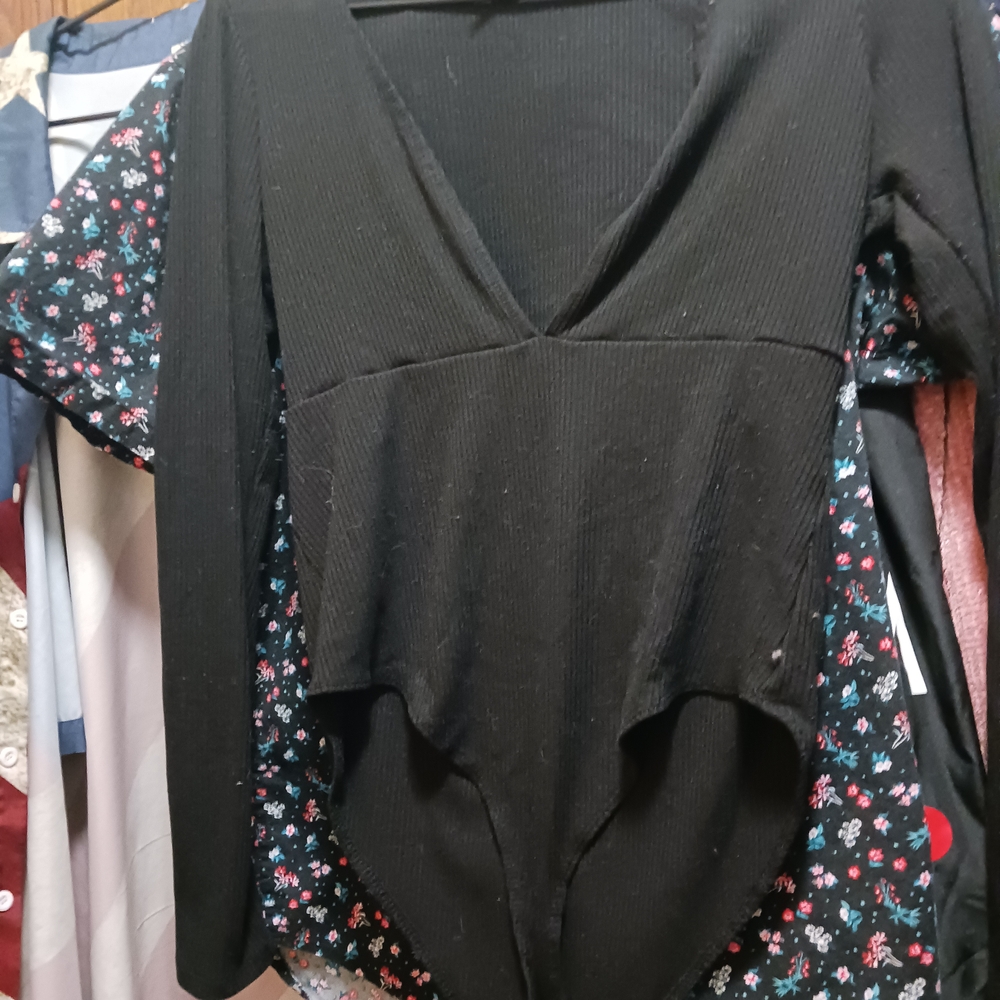 Forever 21 Black Ribbed V-Neck Bodysuit